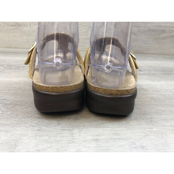 SAS Sanibel Women's Gold Nubuck Leather Slip-On Open Toe T-Strap Sz 9 Sandal - Picture 3 of 6